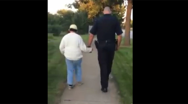 Viral video shows Illinois officer helping mentally disabled woman