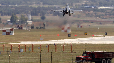 Turkey joins US-led coalition against ISIS, provides jets & air bases