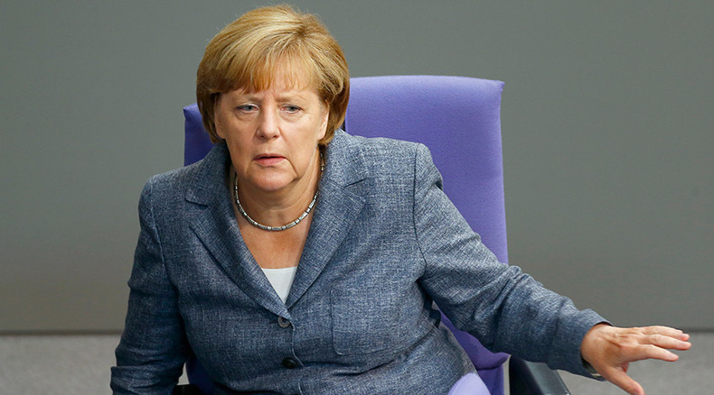 Merkel comes to slam xenophobia, gets booed by protesters (VIDEO)
