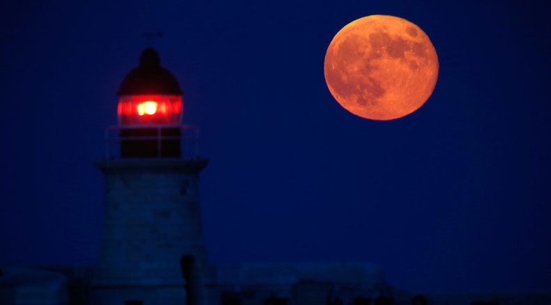 Supersize moon & total eclipse combo to leave stargazers in awe on Sept. 28