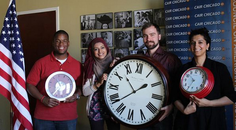 #IstandwithAhmed breaks internet: Millions on clock watch for 9th grader detained for device