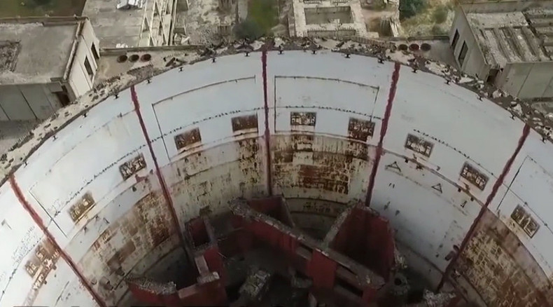 Drone captures rare footage of abandoned Chernobyl-era nuclear plant in Crimea (VIDEO)