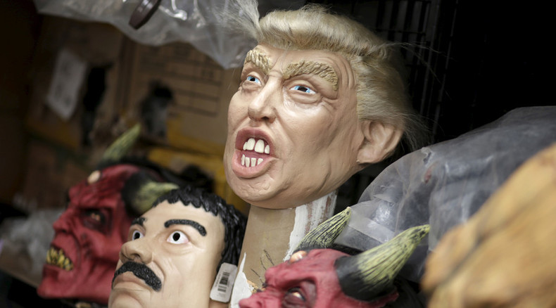 Terrifying Trump mask a hit for Mexico Halloween (VIDEO)