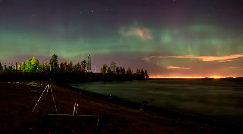 Multicolor splash: Stunning timelapse video shows dazzling Northern Lights in St. Petersburg