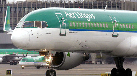 Horror on Lisbon-Dublin flight as man dies after 'running amok' & biting passenger