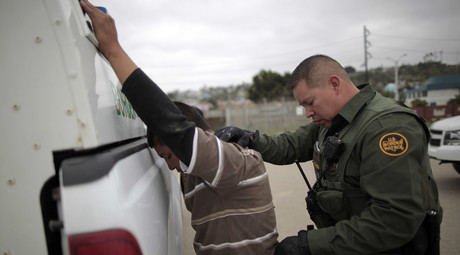 Federal deportation effort begins with pre-dawn raids targeting immigrant families