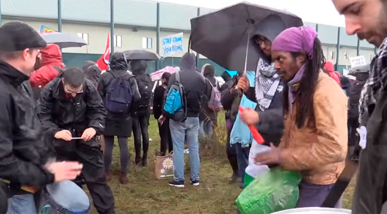 400 gather to demand immediate closure of infamous Yarl’s Wood immigrant facility (VIDEO)
