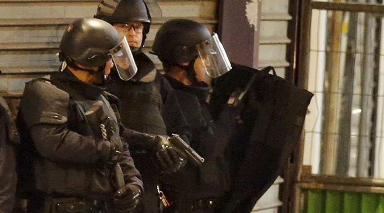 Suspected mastermind of Paris carnage killed in Saint-Denis police raid – report