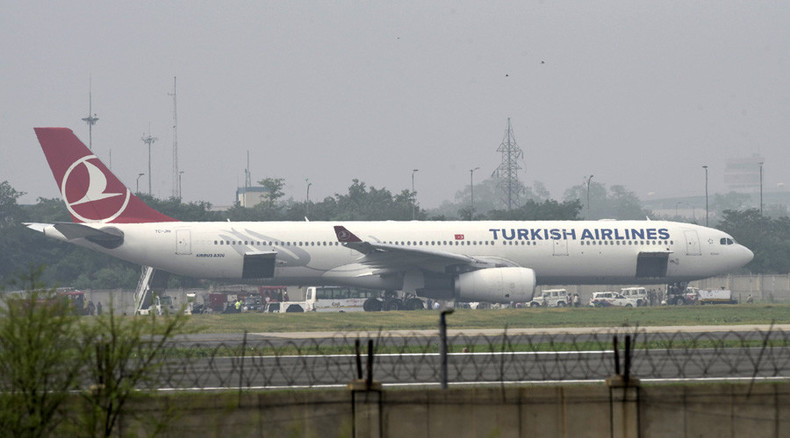 Senior leftist MP calls for complete halt on Russia-Turkey air traffic