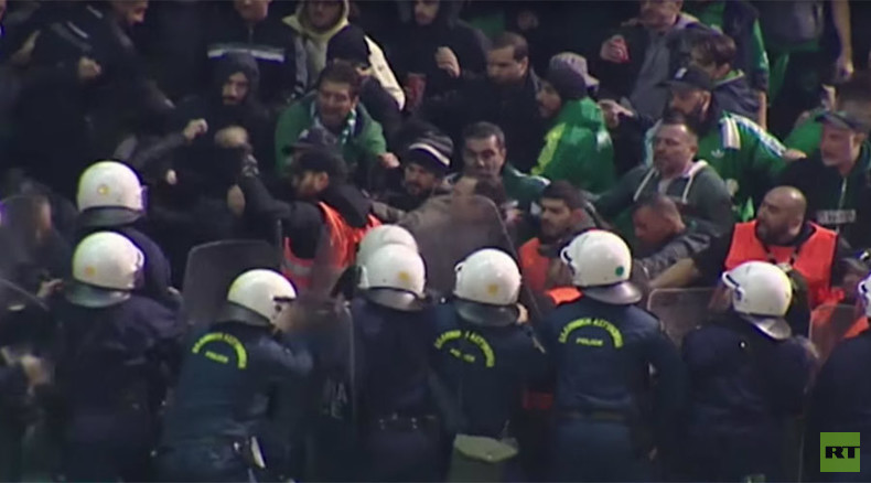 Fan riot leads to Athens derby being called off (VIDEO)