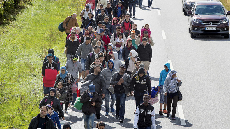$430 fortune? Denmark defends plans to seize migrants’ cash & jewelry