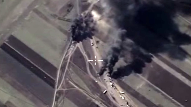 Russian jets bomb ISIS oil tankers in Syria (MoD VIDEO)