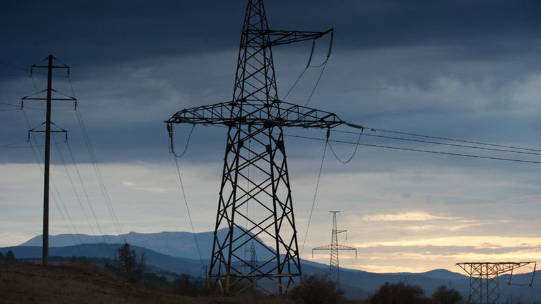 Crimeans to vote on electricity contract with Ukraine after pylon blown up