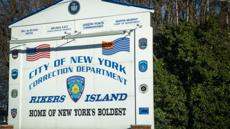 'I was in love with him': Female Rikers Island officer charged with rape, drug conspiracy