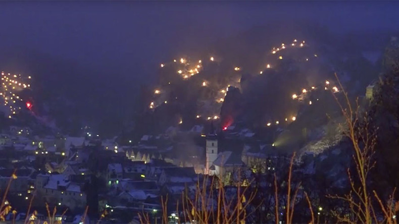 Fire Mountain: Stunning beacons light up German countryside (VIDEO)