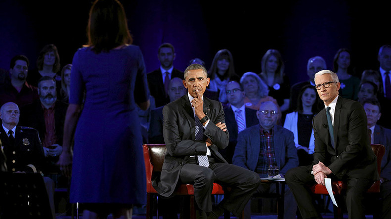 Obama earns kudos, but gun debate remains entrenched after Q&A