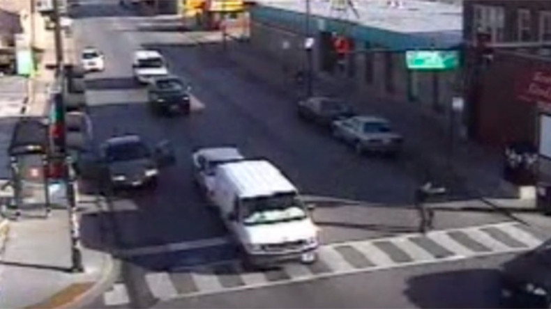 Chicago releases video of police shooting 17yo Cedrick Chatman (VIDEO)
