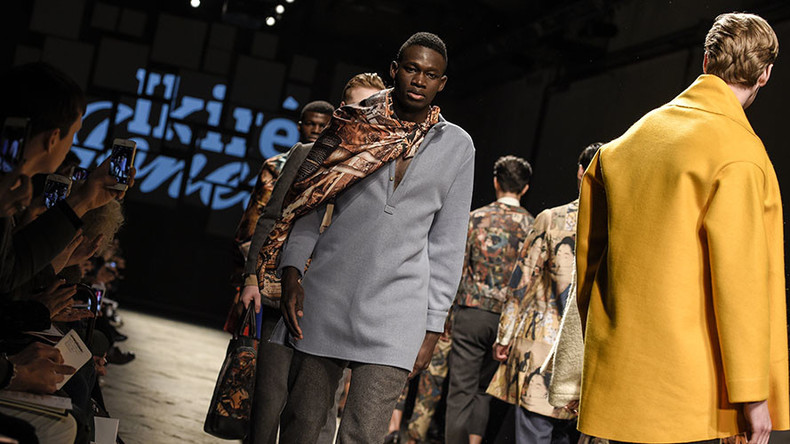 Refugee runway: Migrants take to catwalk in famous Italian fashion show 