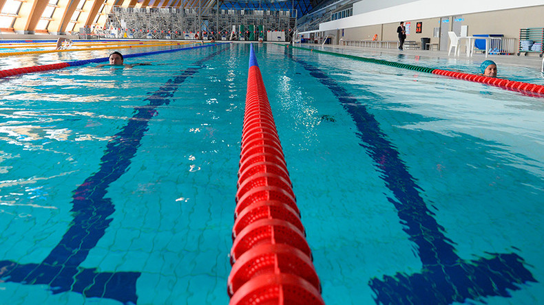 German swimming pool closed to male refugees after assaults on women
