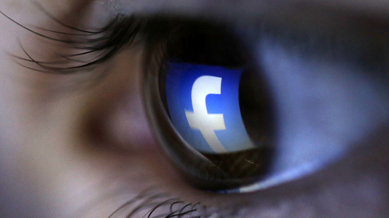 NY judge: ‘Stupid’ Facebook tag violates restraining order