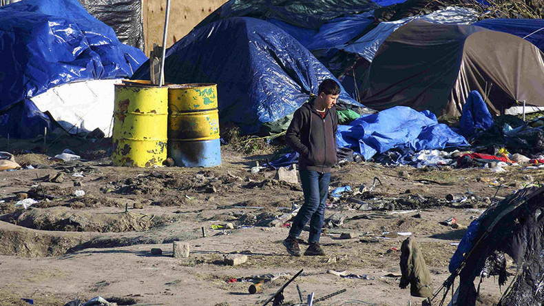 4 Calais refugees hoping to enter Britain set to make case for asylum