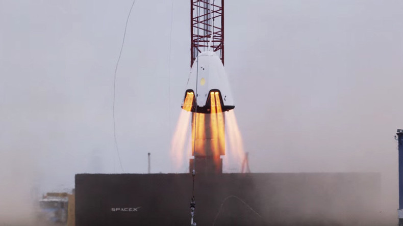 SpaceX tests SuperDraco thrusters designed for parachute-less landing (VIDEO)