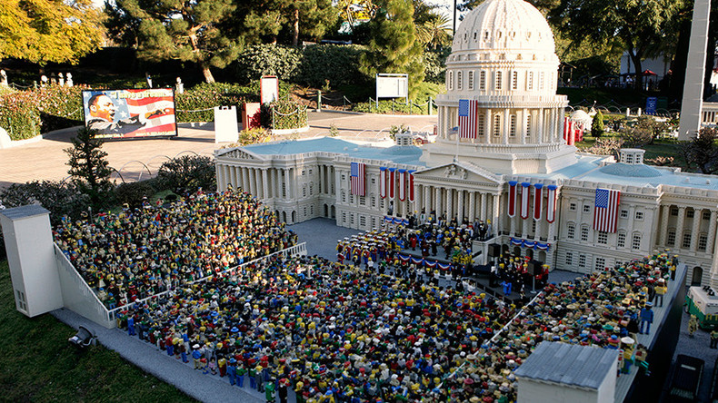 Build your dreams: Legoland seeks model makers with ‘experience’