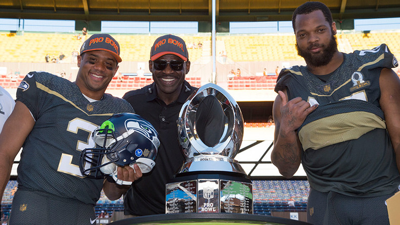 2016 NFL Pro-Bowl: Seahawks duo drives Team Irvin to 49-27 win