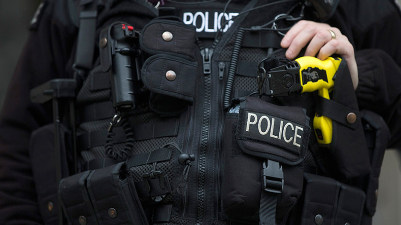 UN tells UK to ban police Taser use on children – report