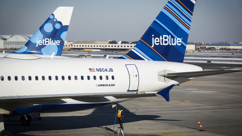 Muslim women escorted off plane for ‘staring’ at flight attendant