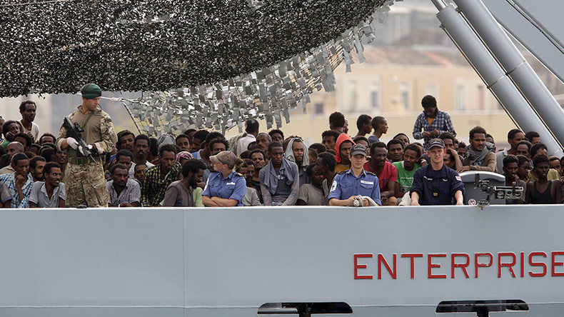 Send warships to Libya, break migrant trafficking ‘business model’ – Cameron
