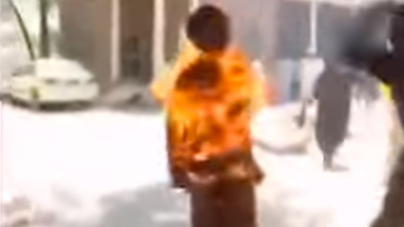 Man combusts into human torch (GRAPHIC VIDEO)