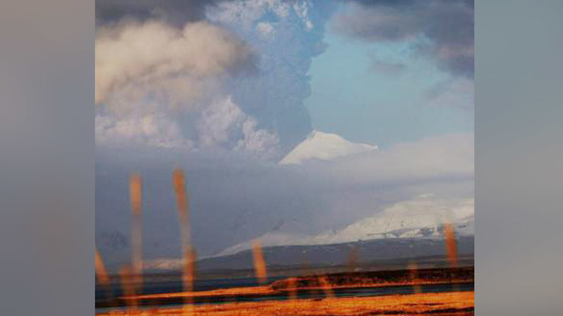 ‘Red warning’: Alaska volcano erupts, spews ash 20,000ft high (PHOTOS)