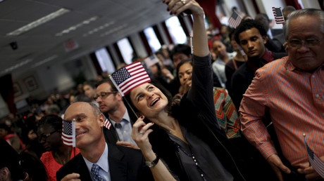 Nearly 1 in 5 US residents a foreign-born immigrant or 'anchor baby' - study