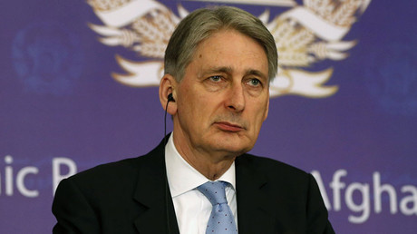 Relentlessly critical: UK’s Hammond brands Russia a ‘challenge & threat,’ rejects cooperation