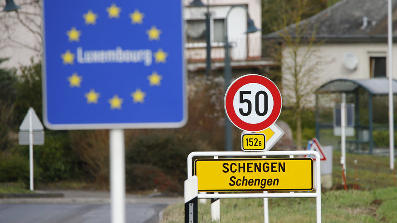 French, Germans & Italians overwhelmingly in favor of abandoning border-free Europe – poll