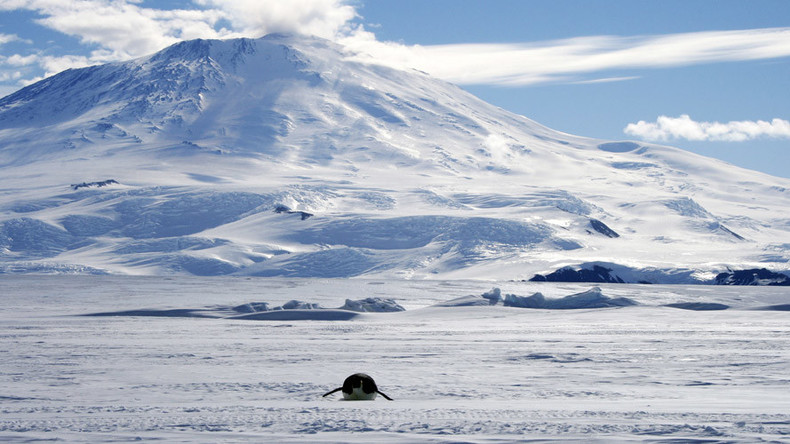 Cool as ice: Newly-discovered lake in Antarctica may hold prehistoric life