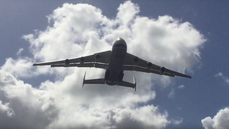 Soviet giant: Biggest plane on Earth AN-225 Mriya lands in Australia (VIDEOS)
