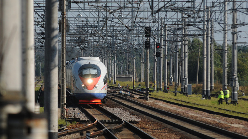 China to build 400km/h train for Russia's high-speed railway 