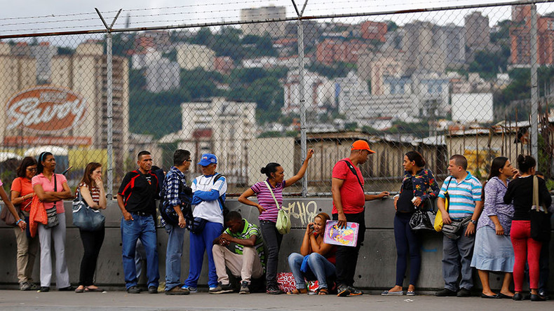 IMF predicts 700% inflation, 10% GDP contraction in Venezuela this year