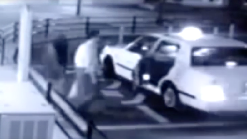 Internet freaked over CCTV showing ‘ghost’ getting into taxi (VIDEO, POLL)