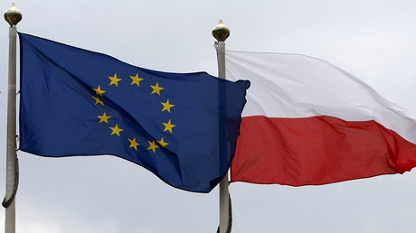 Kaczynski finds EU threats ‘amusing’ as Poland given 3 months to undo changes to top court