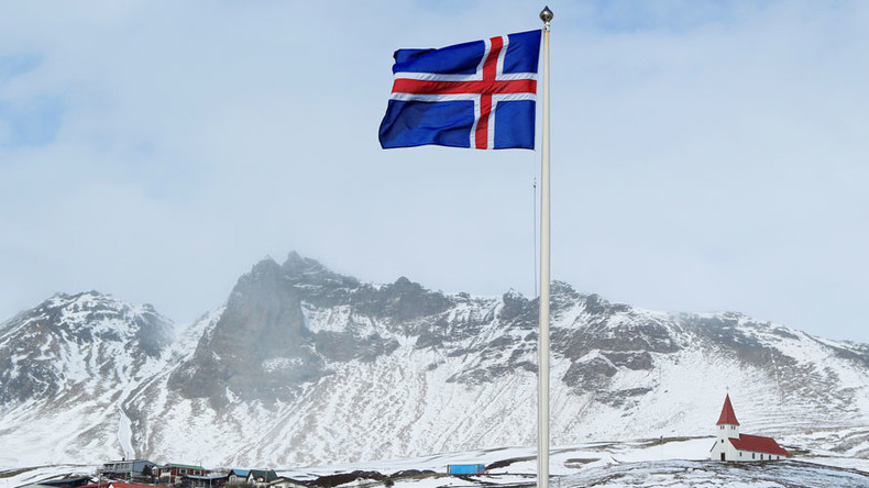 Iceland ready to ease capital controls
