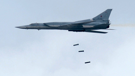 Russian long-range bombers destroy ISIS targets near Palmyra, Syria (VIDEO) 