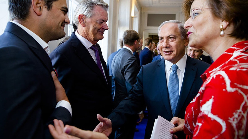 Dutch MP snubs Netanyahu, refuses to shake Israeli PM’s hand (VIDEO)