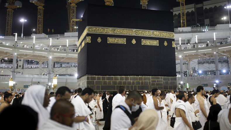 British ambassador to Saudi Arabia converts to Islam, attends Hajj 