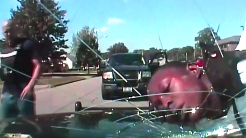 Ohio cop shatters windshield of police cruiser with handcuffed man’s face (VIDEO)