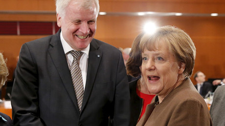 Set upper limits on refugees or lose support at next election, Bavarian PM warns Merkel