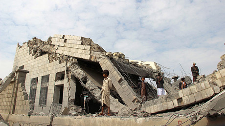 1/3 of Saudi strikes hit Yemeni hospitals, schools & other civilian targets – study