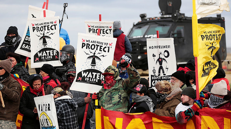 Tribe protesting Dakota pipeline approves its land to relocate illegal camp – report